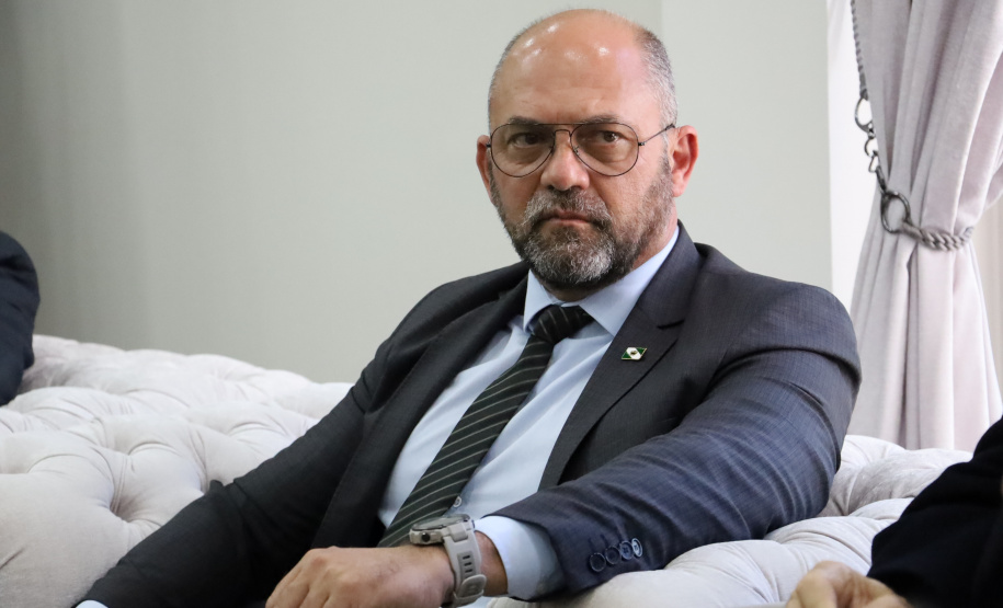 Segurança Pública se reúne com presidência da Associação Comercial do Paraná