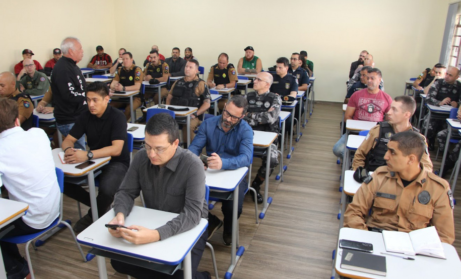 Reunião com representantes da Segurança define Athletiba com as duas torcidas no domingo