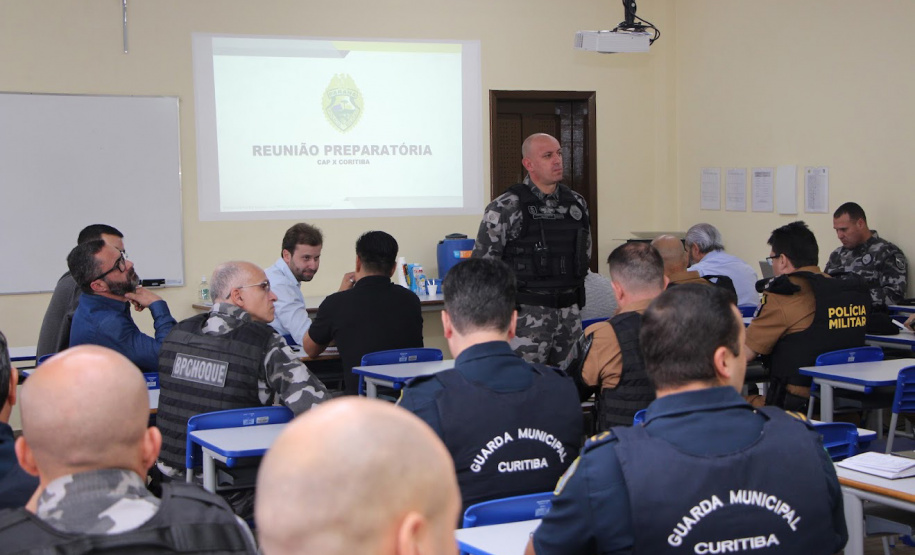 Reunião com representantes da Segurança define Athletiba com as duas torcidas no domingo