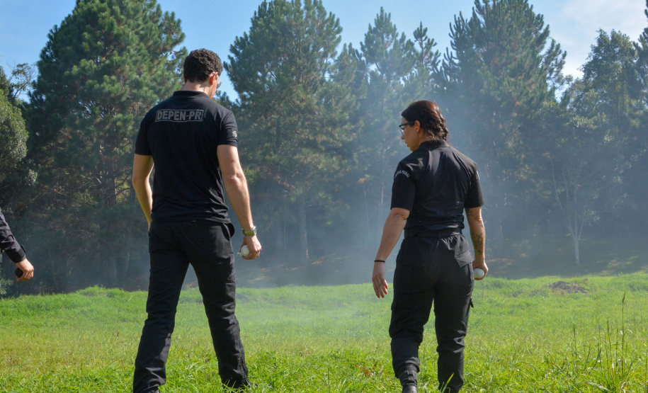 40 policiais penais se formam no Curso de Instrutor de Técnicas não Letais
