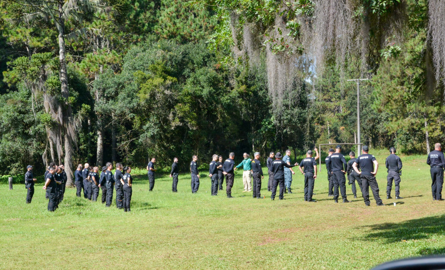 40 policiais penais se formam no Curso de Instrutor de Técnicas não Letais