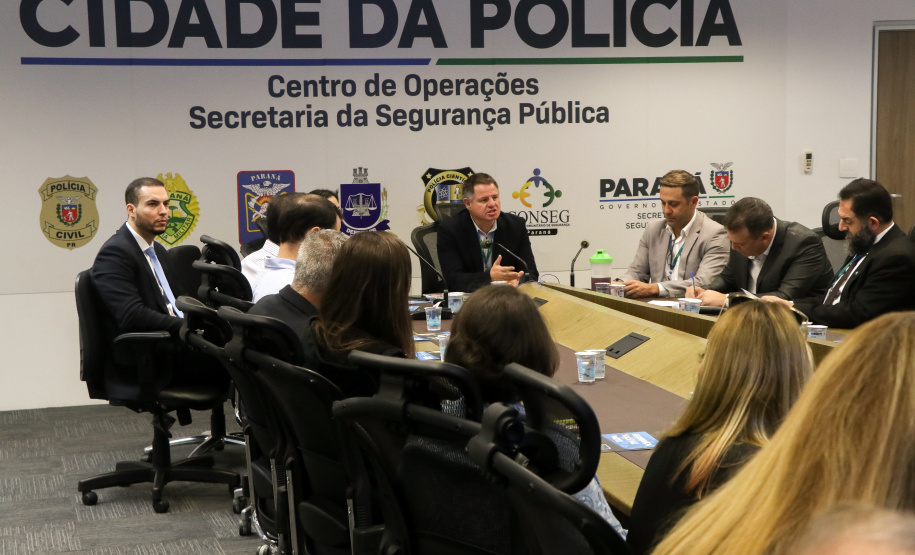 Sesp recebe representantes de Conselhos de Segurança de bairros de Curitiba