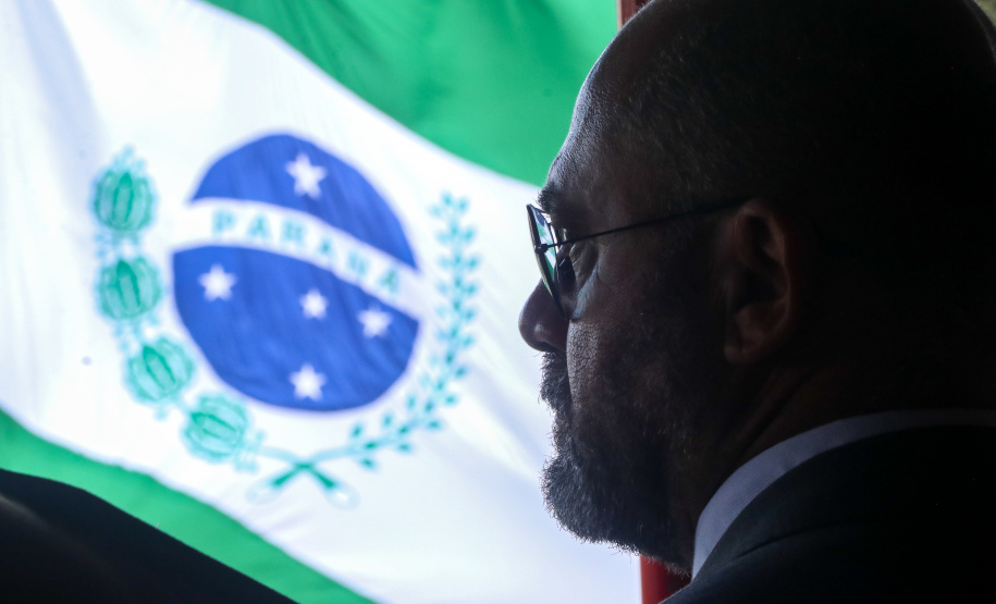 Na maior contratação em dez anos, 419 bombeiros se formam para atuar em todo o Paraná