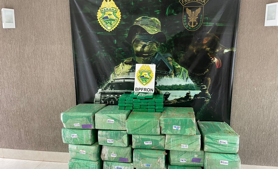 Polícia Militar prende homem com 700 quilos de maconha em Douradina