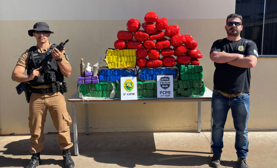 Polícias Militar e Civil apreendem mais de 200 quilos de drogas em Cianorte