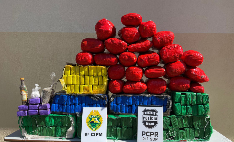 Polícias Militar e Civil apreendem mais de 200 quilos de drogas em Cianorte