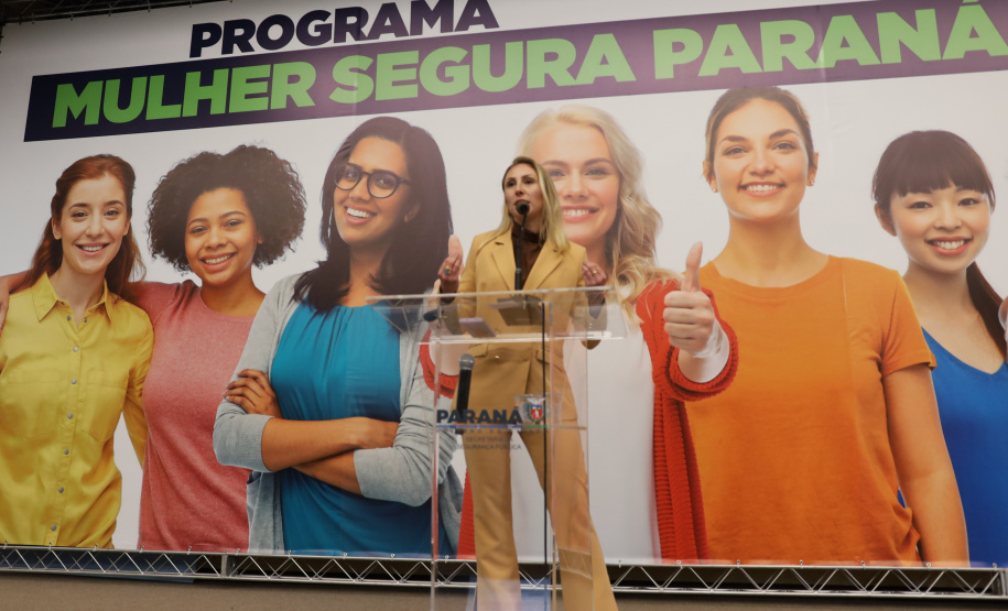 Para reduzir a violência doméstica e feminicídio, Paraná lança Programa Mulher Segura
