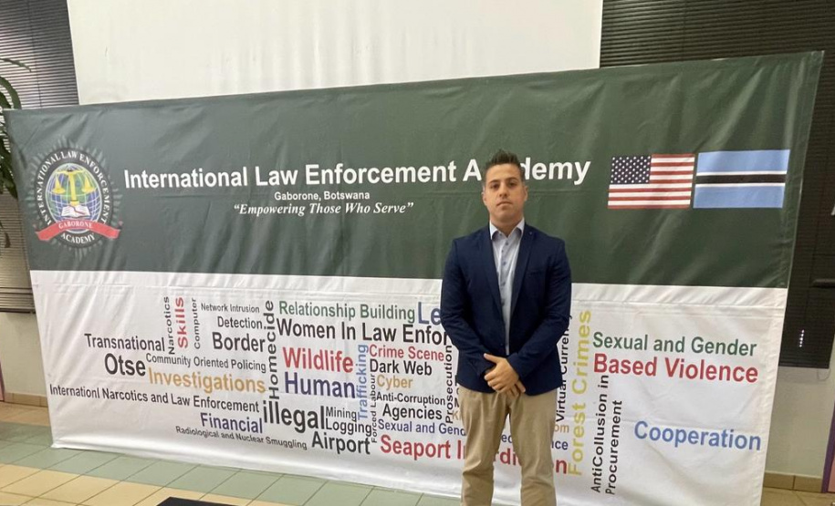 Delegado da PCPR participa de curso de Processamento de Crimes Ambientais em Botswana