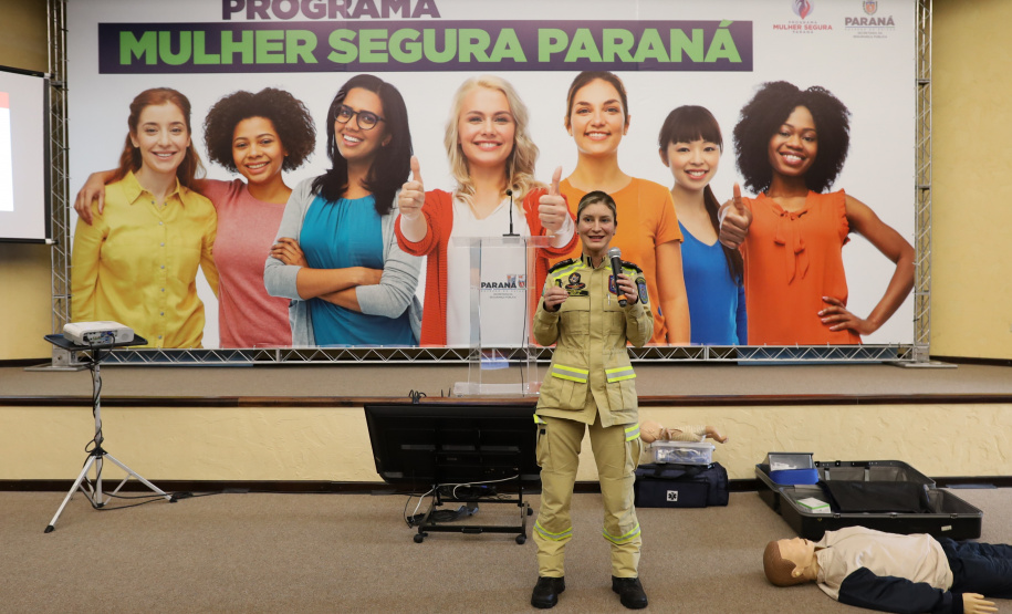Para reduzir a violência doméstica e feminicídio, Paraná lança Programa Mulher Segura
