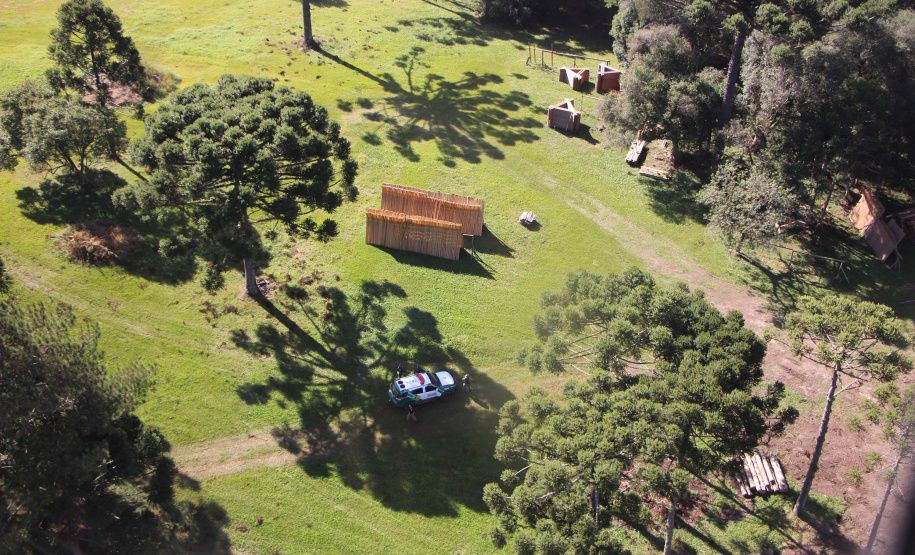 Polícia Militar apreende madeira ilegal durante operação no Sul do Paraná