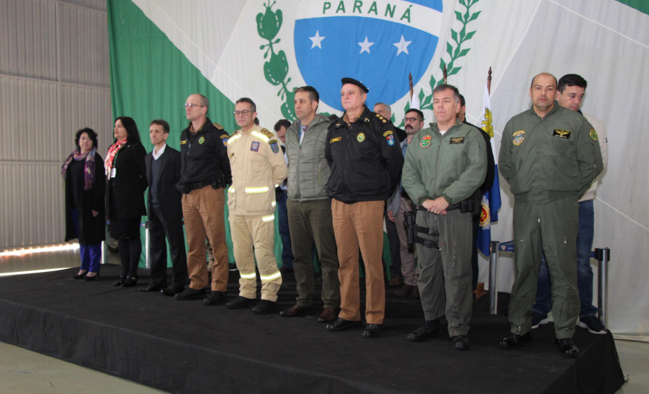 Unidade aérea da Polícia Militar forma novos operadores aerotáticos