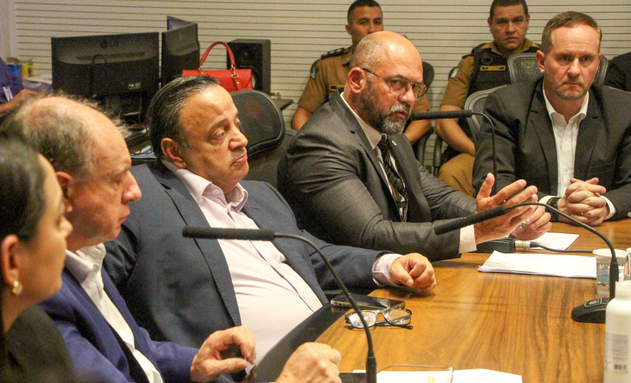 Estado reúne outros órgãos públicos para debater segurança nas escolas