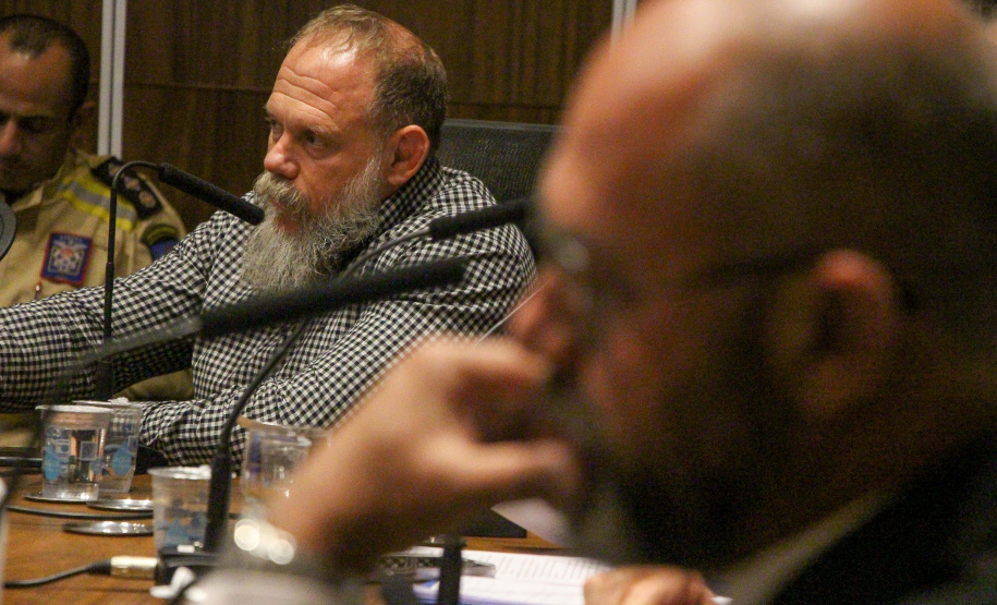 Estado reúne outros órgãos públicos para debater segurança nas escolas