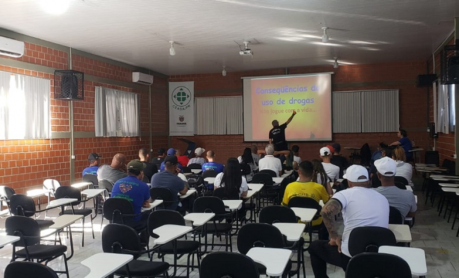 Junho Paraná sem Drogas promove ação no Ceasa