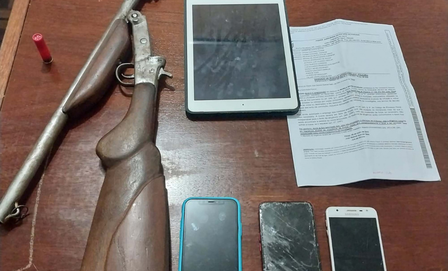 Policiais civis e militares prendem três pessoas durante operação conjunta nos Campos Gerais