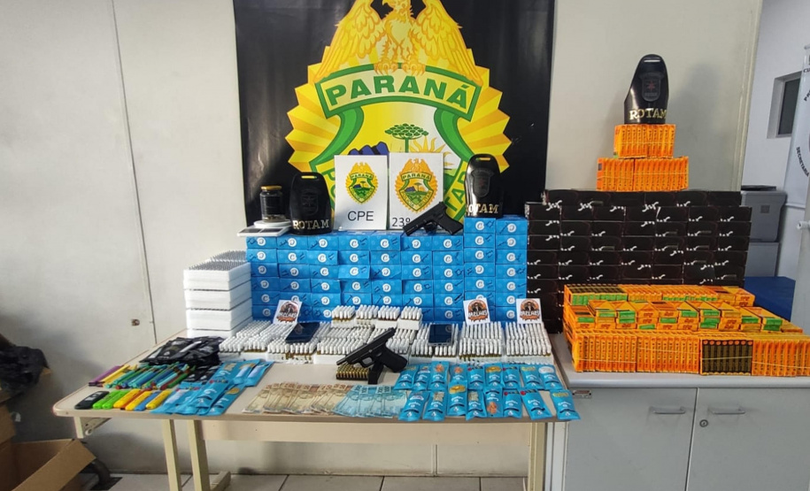 Polícia Militar apreende mais de dois mil produtos com maconha em Curitiba