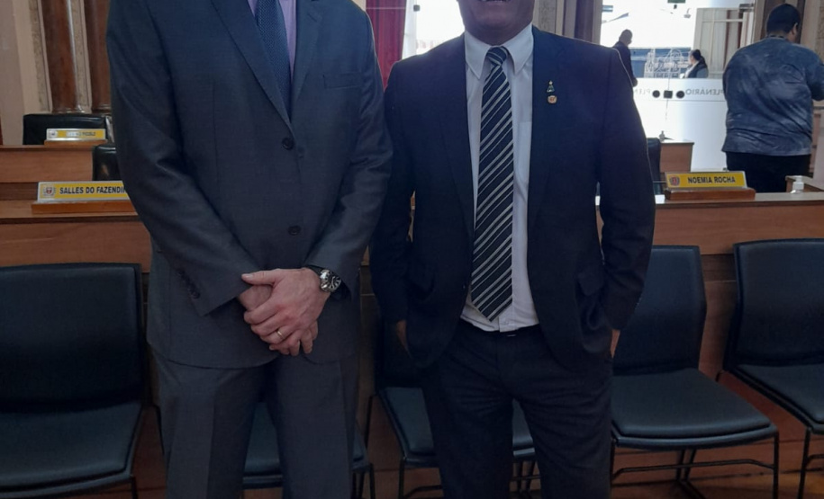 Disque-denúncia 181 recebe homenagem na Câmara Municipal de Curitiba