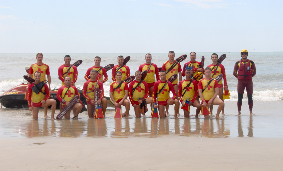 Paraná adere ao movimento “Go, Blue”, que alerta sobre prevenção de afogamentos