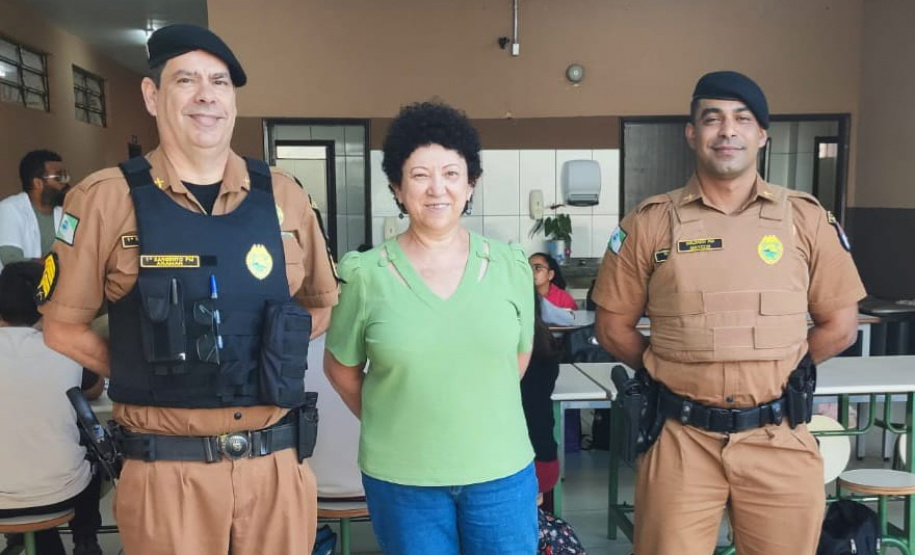 Polícia Militar reforça policiamento e ações educativas junto à comunidade escolar