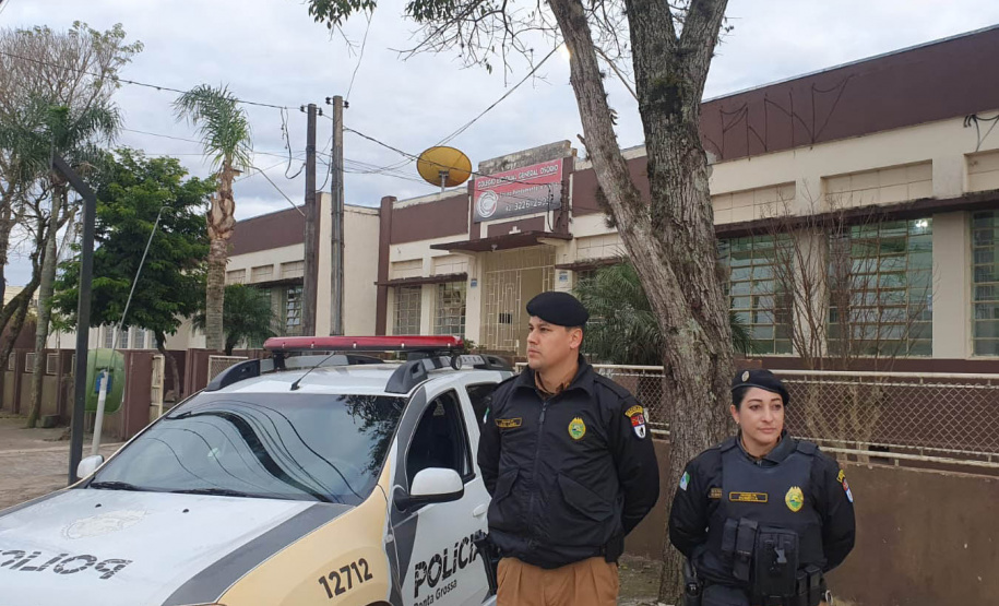 Polícia Militar reforça policiamento e ações educativas junto à comunidade escolar
