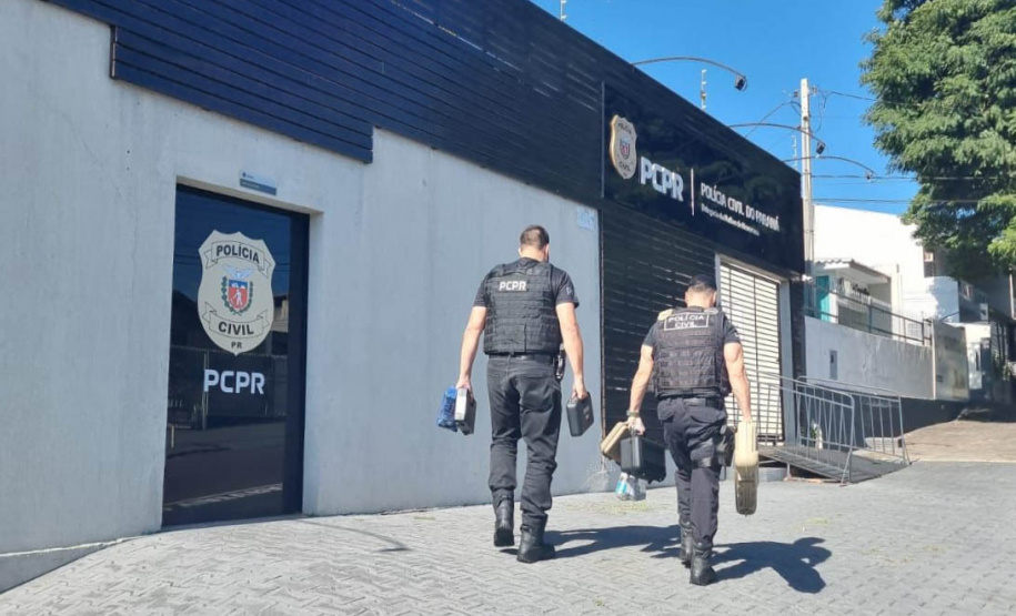 PCPR apreende seis armas e 440 munições em casa de Umuarama