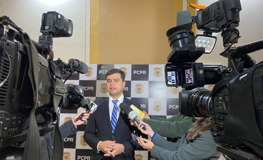 PCPR e PF prendem estudante acusado de abuso de crianças, em Foz do Iguaçu