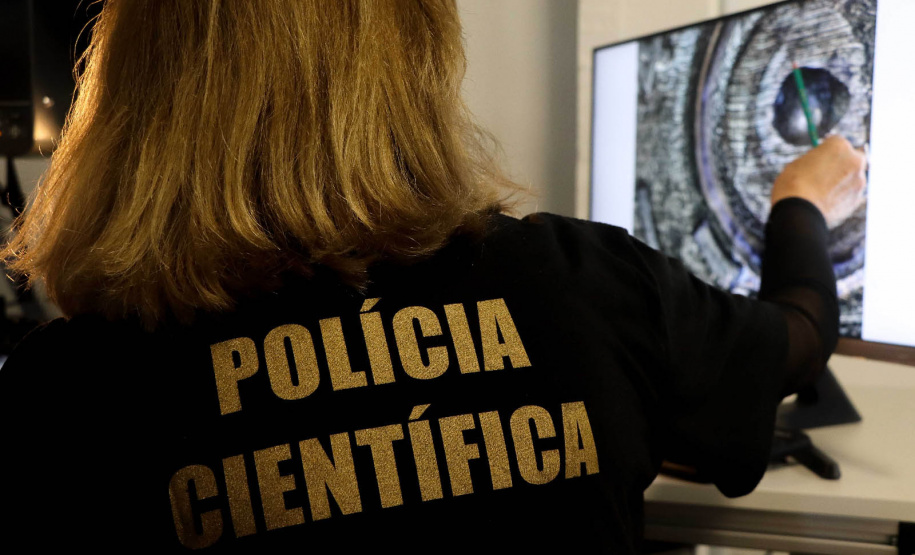 Polícia Científica do Paraná já colaborou com 94 investigações criminais em sistema nacional