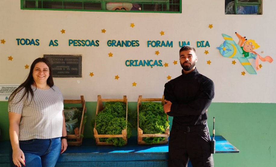 Projeto Semear, da Polícia Penal, fornece produtos orgânicos a escola de Foz do Iguaçu