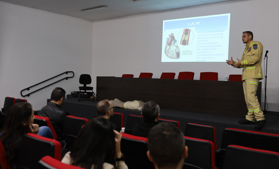 Segurança capacita servidores com curso de atendimento de emergências em edificações