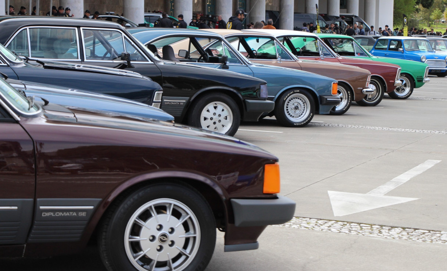 PMPR promove passeio motociclístico em alusão aos 169 anos da instituição
