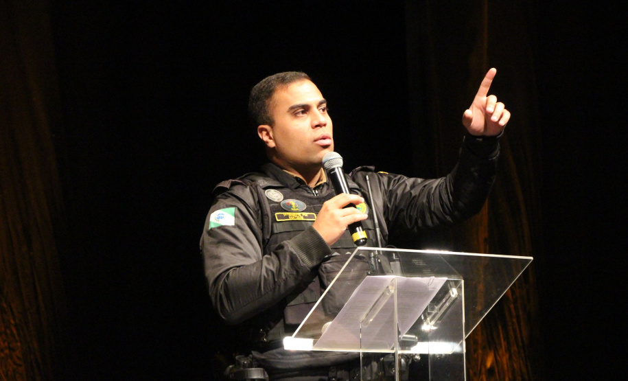 Na reta final da formação, 2,5 mil praças da PMPR passam por ciclo de palestras