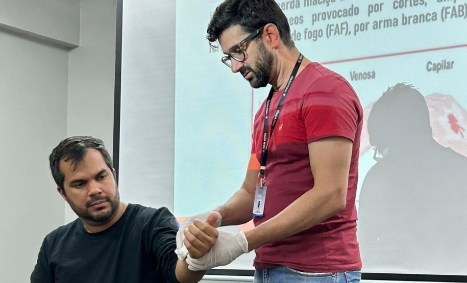 Polícia Penal capacita 35 agentes em curso de primeiros socorros na regional de Maringá