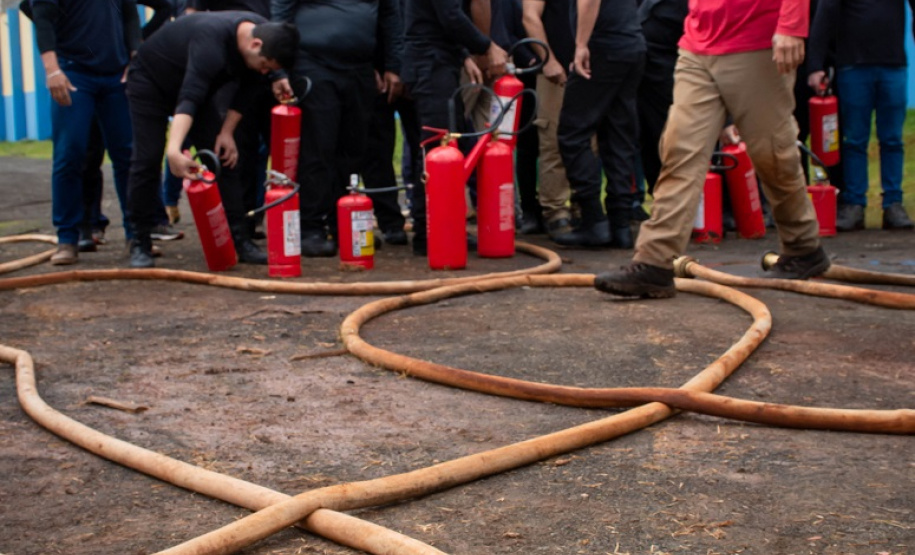 Polícia Penal promove curso de brigadista de incêndio penitenciário para servidores em Londrina