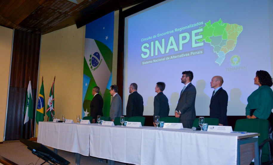 Encontro que debate implementação de sistema nacional de alternativas penais é realizado em Curitiba