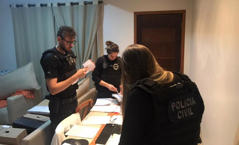 PCPR e MPPR cumprem 101 ordens judiciais contra grupo criminoso que distribui drogas