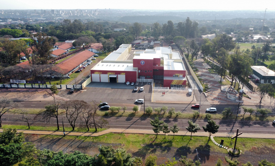 Governador inaugura nova sede do Corpo de Bombeiros de Foz do Iguaçu, a maior do Estado