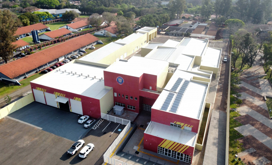 Governador inaugura nova sede do Corpo de Bombeiros de Foz do Iguaçu, a maior do Estado