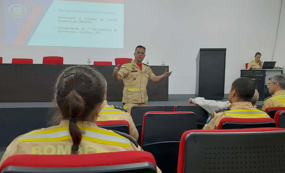 Corpo de Bombeiros do Paraná promove curso de aperfeiçoamento para oficiais