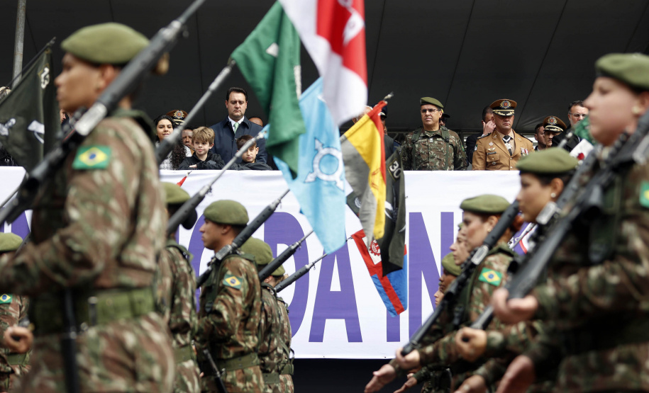 Desfile da Independência deve reunir quase 4 mil participantes em Curitiba