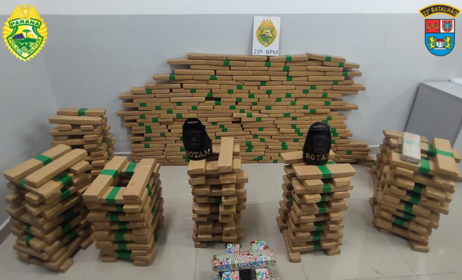 Polícia Militar apreende 336kg de maconha em Curitiba