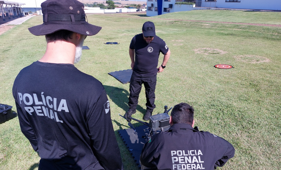 Polícia Penal forma mais 17 pilotos de aeronave remotamente pilotadas em Cascavel