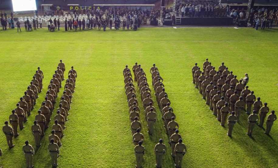 PM completa formatura história com 319 soldados que vão reforçar o Oeste e Sudoeste