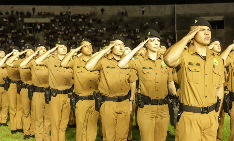 PM completa formatura história com 319 soldados que vão reforçar o Oeste e Sudoeste