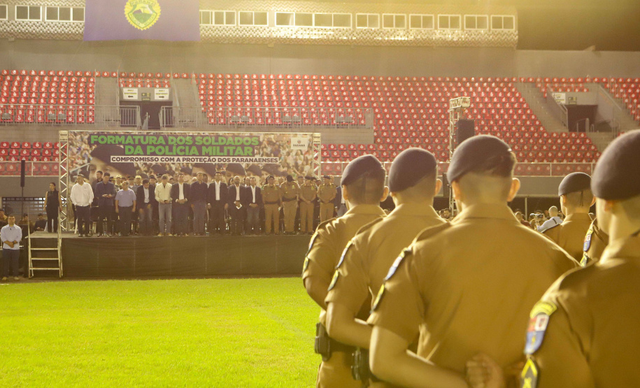 PM completa formatura história com 319 soldados que vão reforçar o Oeste e Sudoeste
