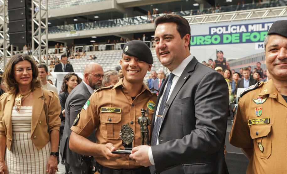 Após concurso histórico, Macrorregião de Curitiba ganha 1.452 policiais militares