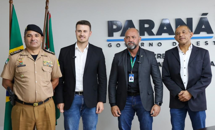 Secretário Hudson recebe o Prefeito de Fazenda Rio Grande