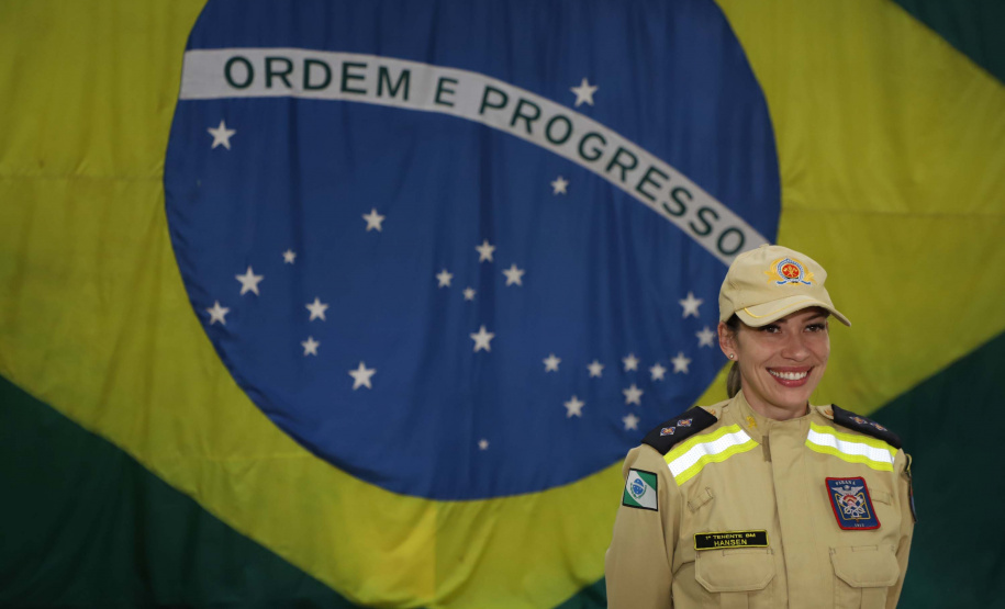 Governador inaugura nova sede do Corpo de Bombeiros de Foz do Iguaçu, a maior do Estado