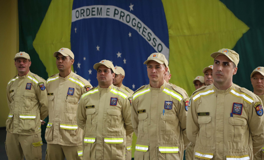 Governador inaugura nova sede do Corpo de Bombeiros de Foz do Iguaçu, a maior do Estado