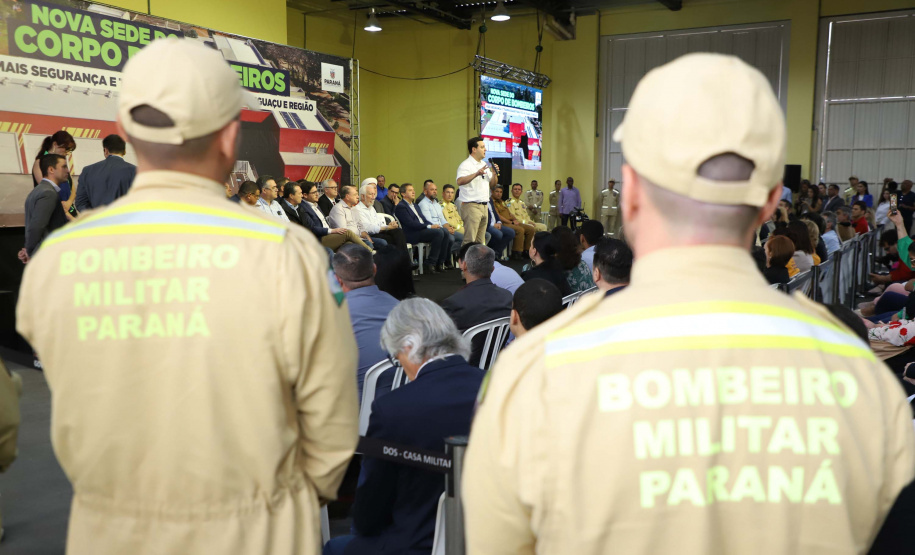 Governador inaugura nova sede do Corpo de Bombeiros de Foz do Iguaçu, a maior do Estado