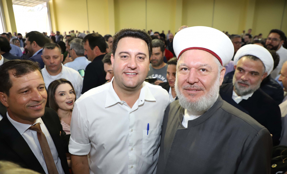 Governador inaugura nova sede do Corpo de Bombeiros de Foz do Iguaçu, a maior do Estado